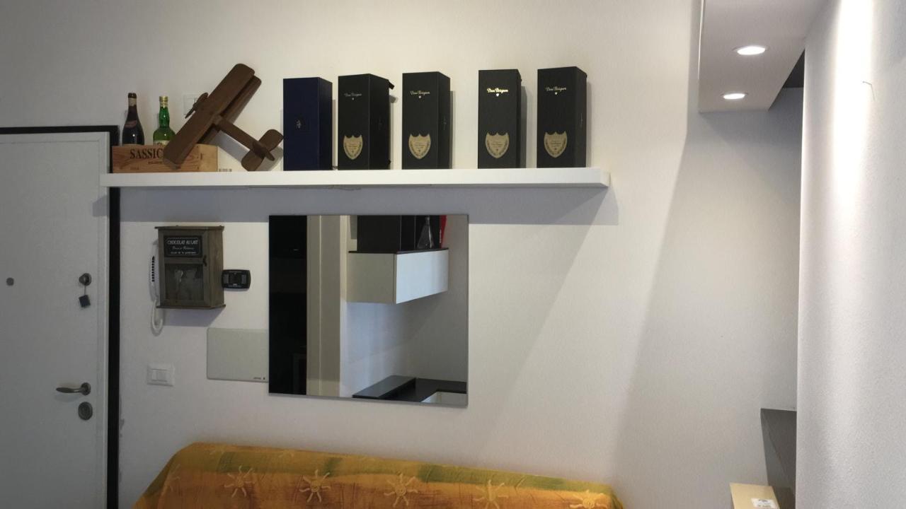 Little Secret Apartment By Wonderful Italy Bologna Luaran gambar